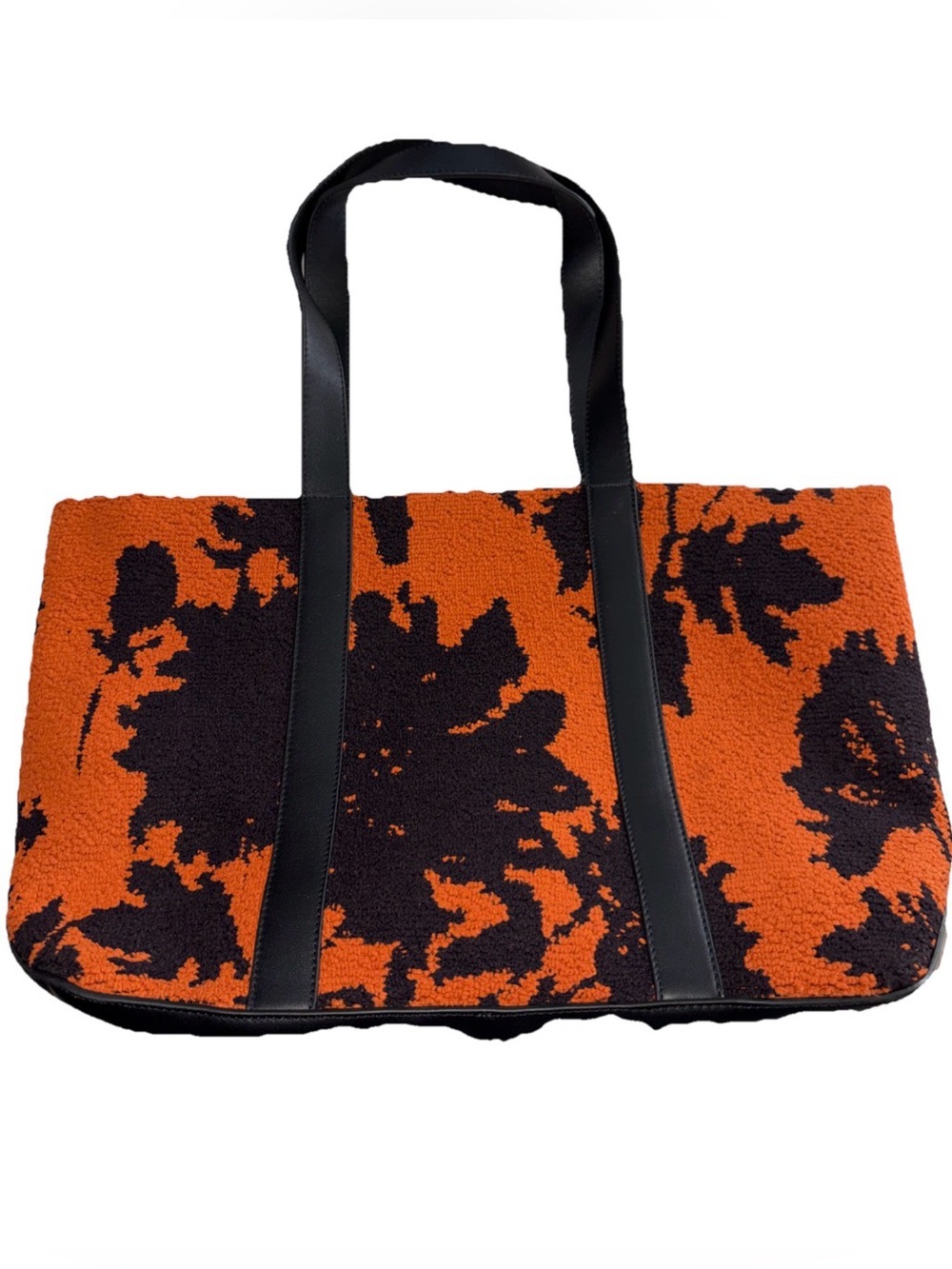 NWT VOILE BLANCHE Safari Mid size Winter Knit Purse in Douglas Orange- Black